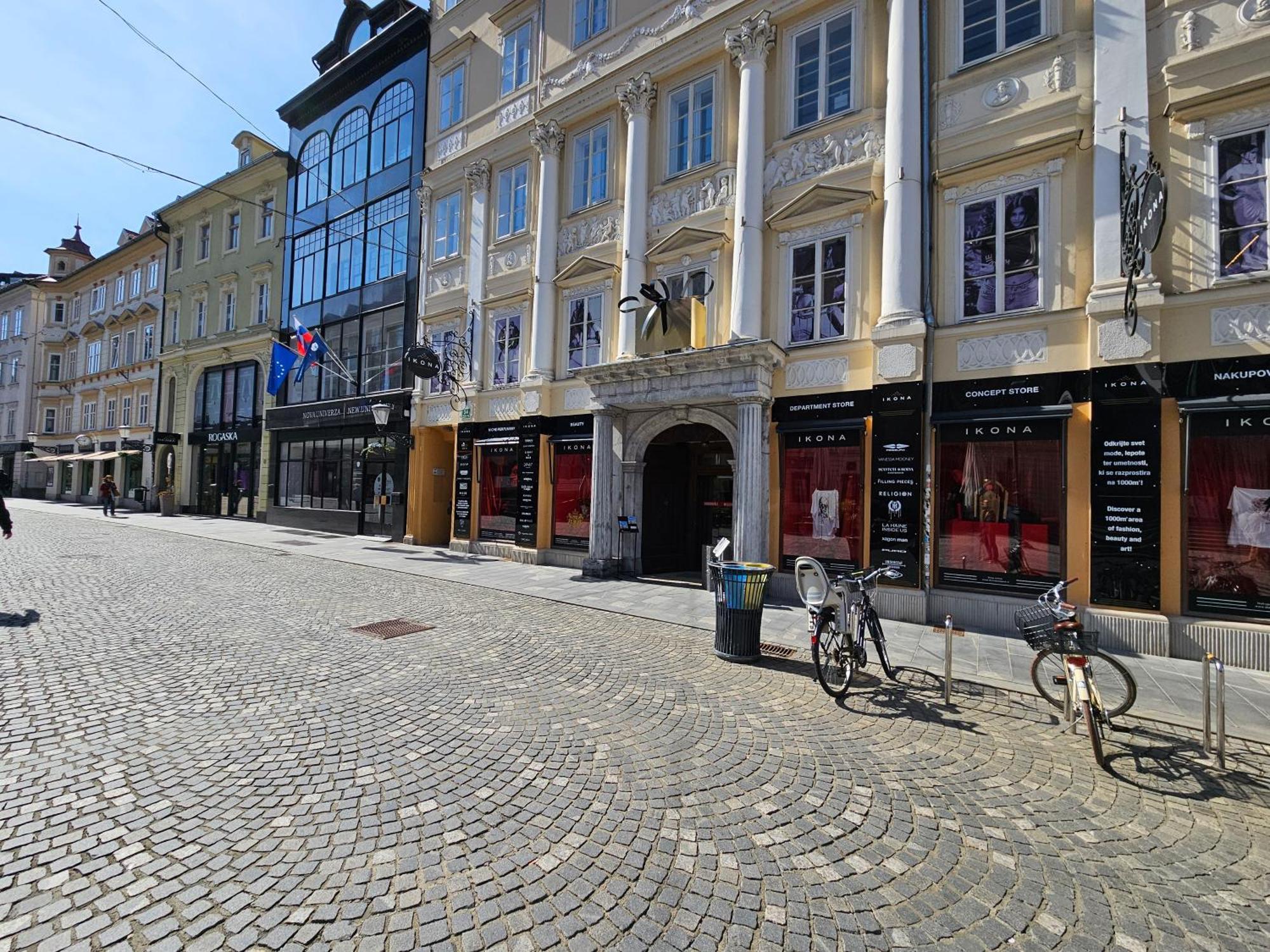 Charming Apartment Laura Tour As Ljubljana By Town Hall Exteriör bild